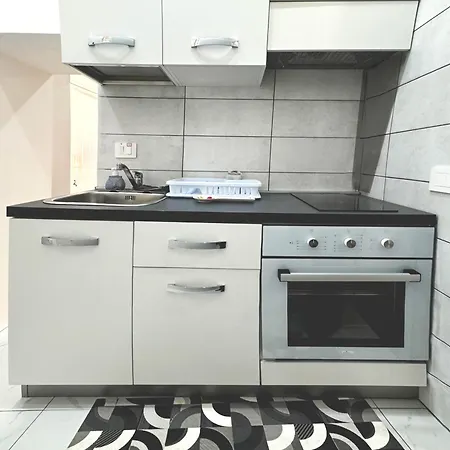 Star House 3* Neapel