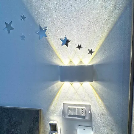Star House